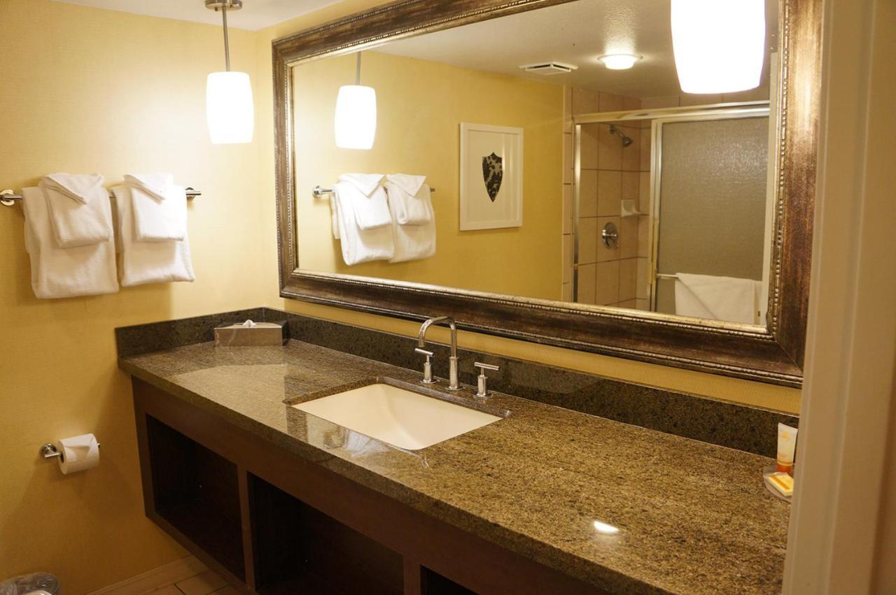 Beddable Unit By The Excalibur Casino Las Vegas Strip Exterior photo